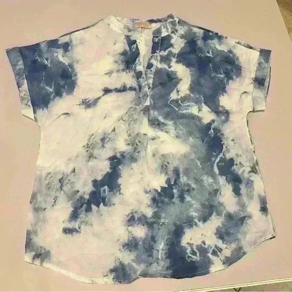 C+D+M blue and White Blouse Size Small - Picture 1 of 4